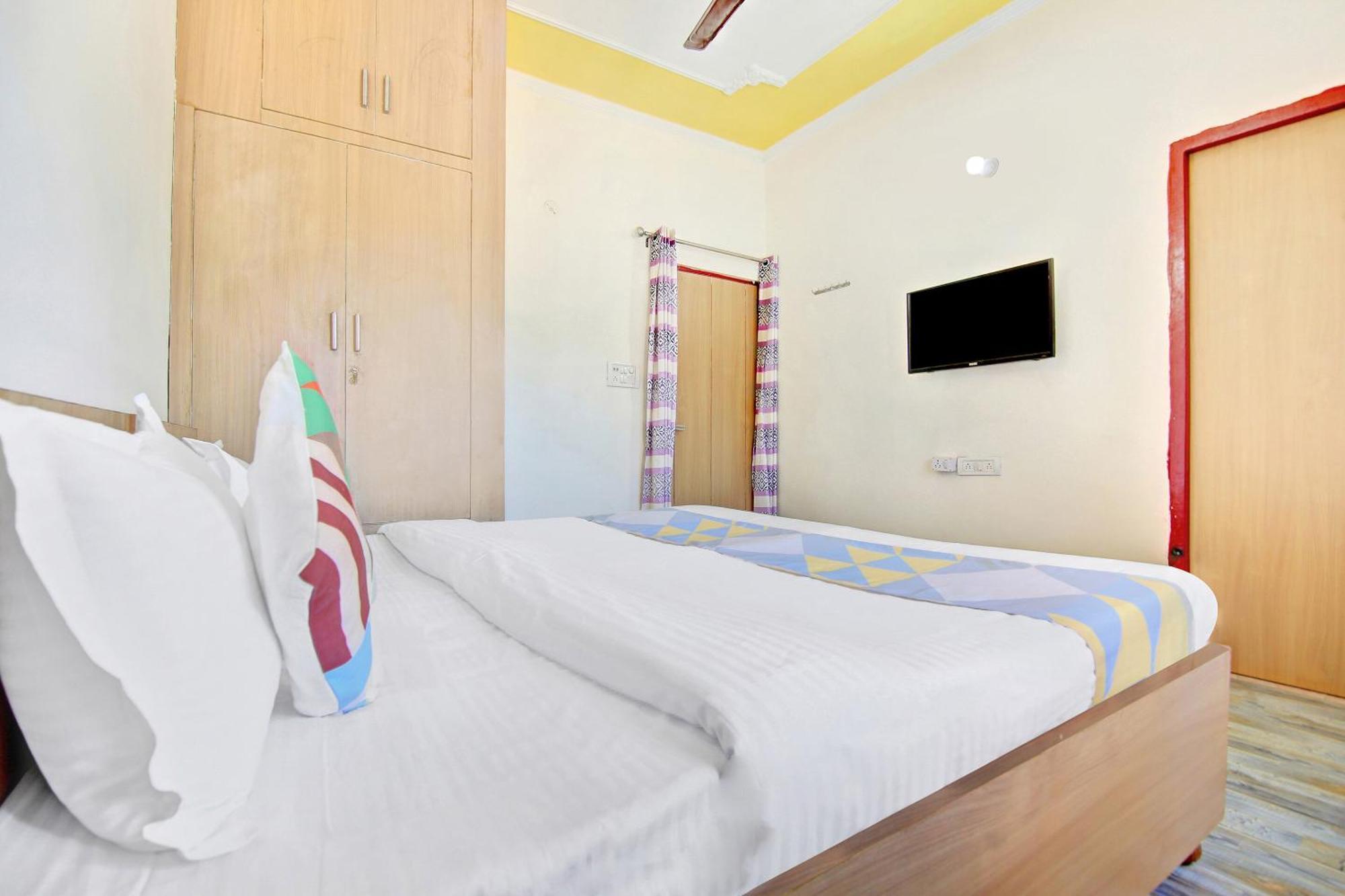 Home 78802 Balaji Bhawan Jhajra Екстер'єр фото