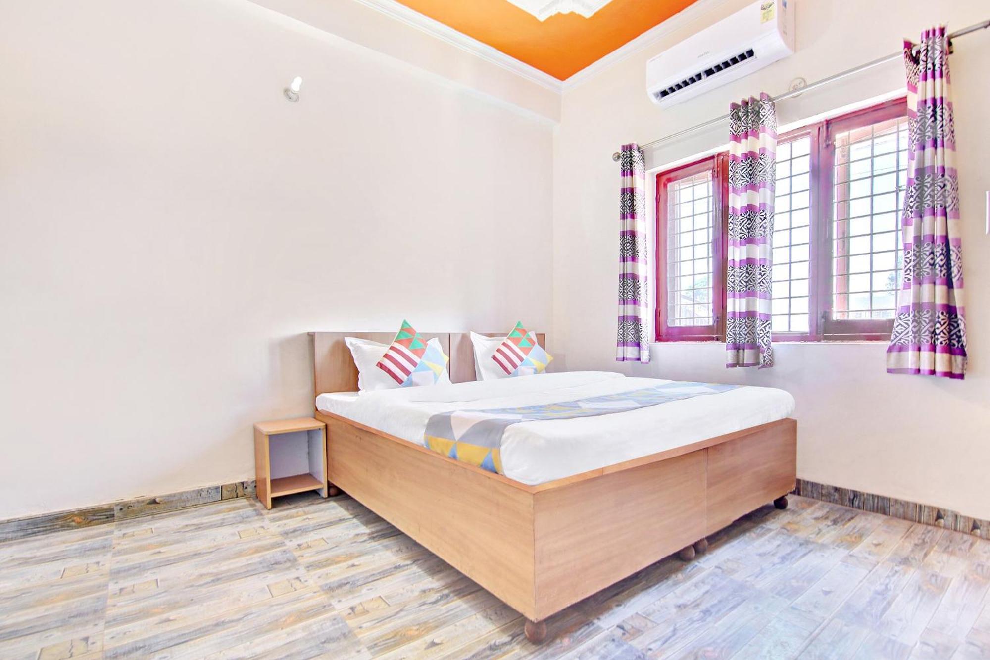 Home 78802 Balaji Bhawan Jhajra Екстер'єр фото