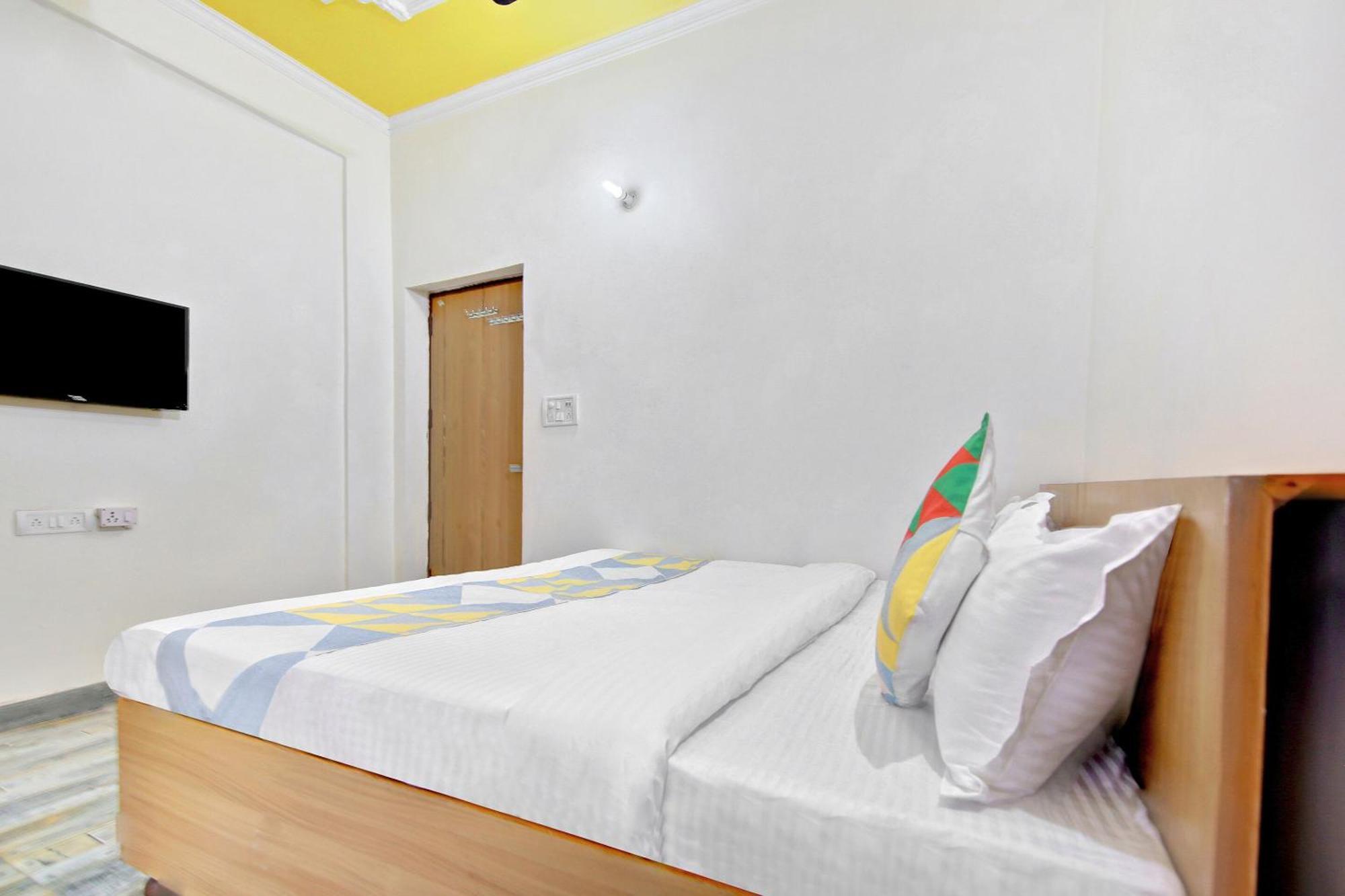 Home 78802 Balaji Bhawan Jhajra Екстер'єр фото