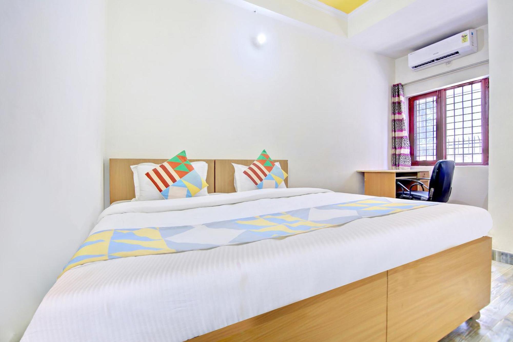 Home 78802 Balaji Bhawan Jhajra Екстер'єр фото