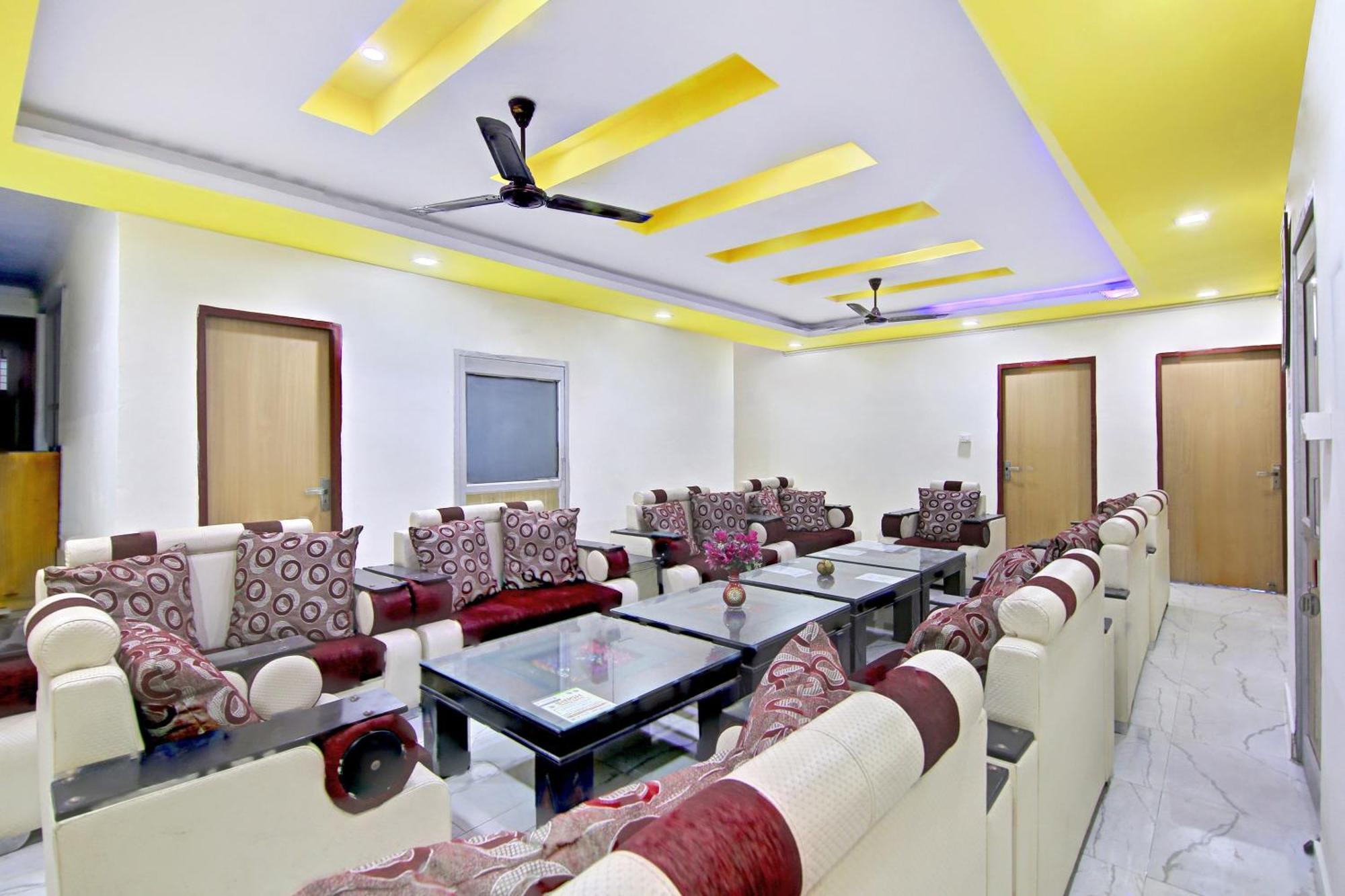 Home 78802 Balaji Bhawan Jhajra Екстер'єр фото