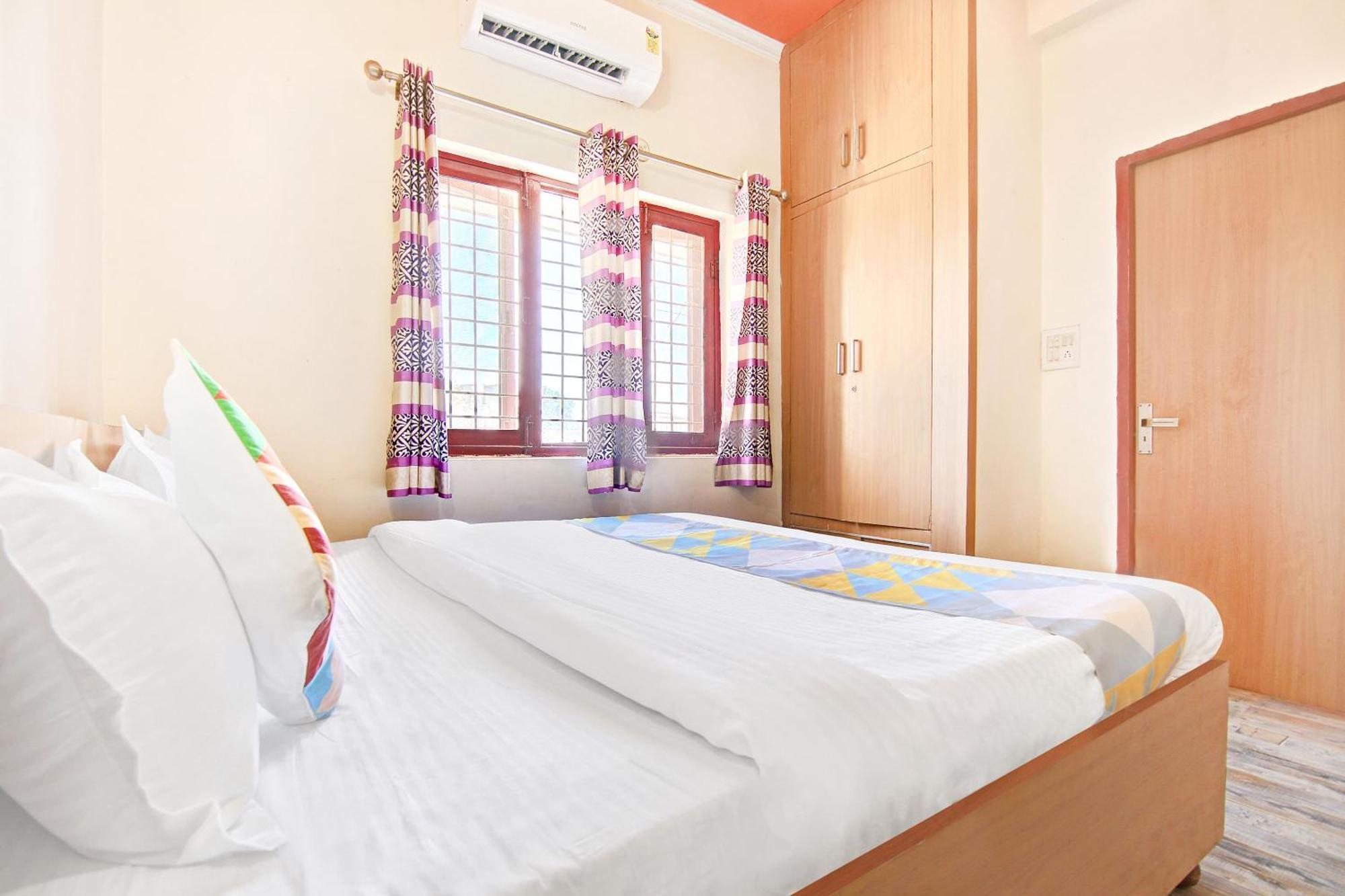 Home 78802 Balaji Bhawan Jhajra Екстер'єр фото